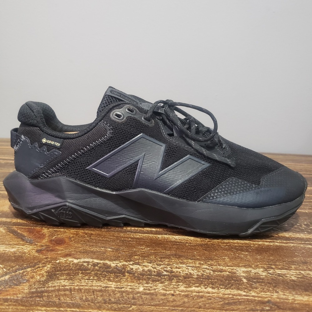 New Balance Sneaker Mens 9 Wide Dynasoft Nitrel v6 Black Fair Gore-Tex MTNTRGB6